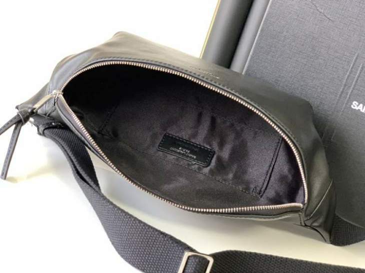 Picture of Saint Laurent Handbags _SKUfw167179581fw